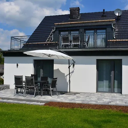 Appartementhaus Kleines Glueck &meinecardplus Apartmán