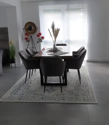 Appartementhaus Kleines Glueck &meinecardplus Apartament